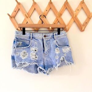 Zara Distressed Light Denim Trafaluc Shorts - Size 6